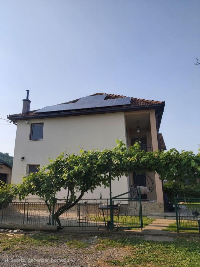 For sale: Family house in Sutivan, Bijelo Polje municipality 2