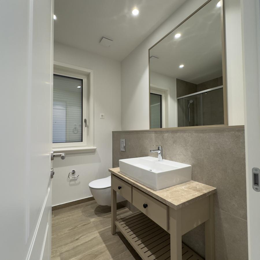Dvosoban stan u Tivtu, 98m² 13