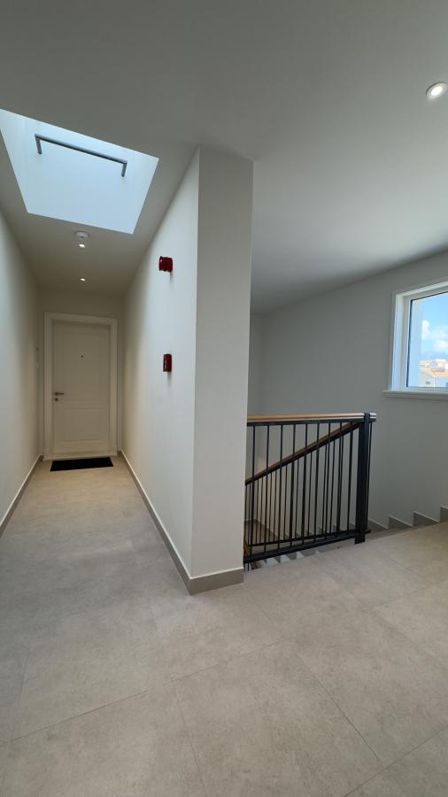 Dvosoban stan u Tivtu, 98m² 34