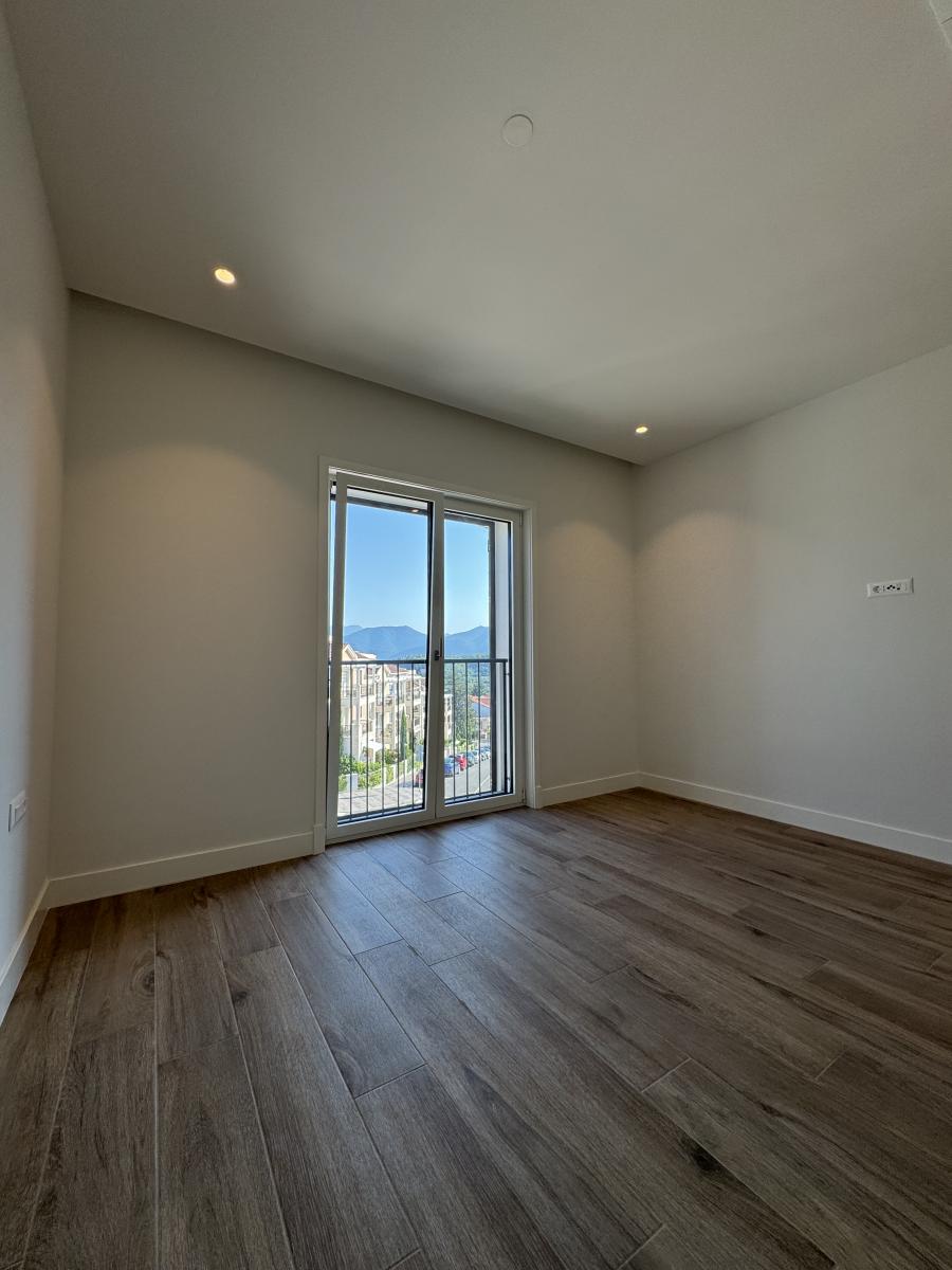 Dvosoban stan u Tivtu, 98m² 6