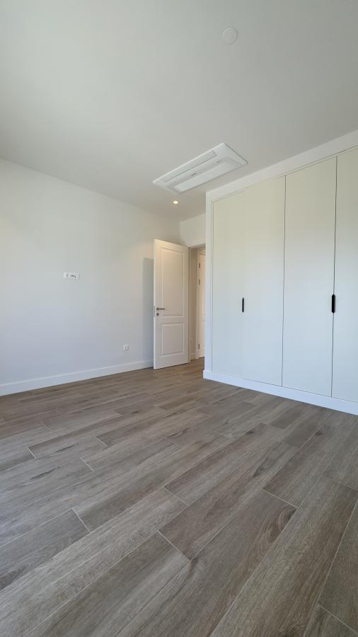 Dvosoban stan u Tivtu, 98m² 56