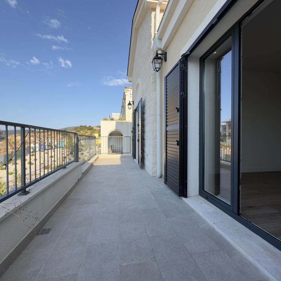 Dvosoban stan u Tivtu, 98m² 8