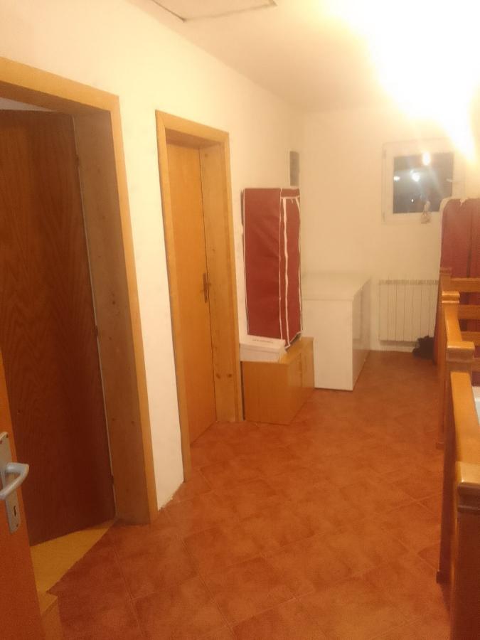 Kuća u Nikšiću, 140m² 12