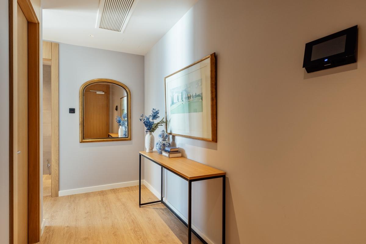 Luxury Penthouse with Sea Views in Porto Montenegro 31