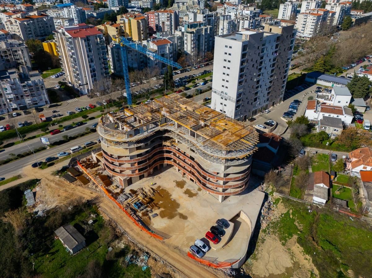 One-bedroom apartment 41m2, Under Construction in Bar 6