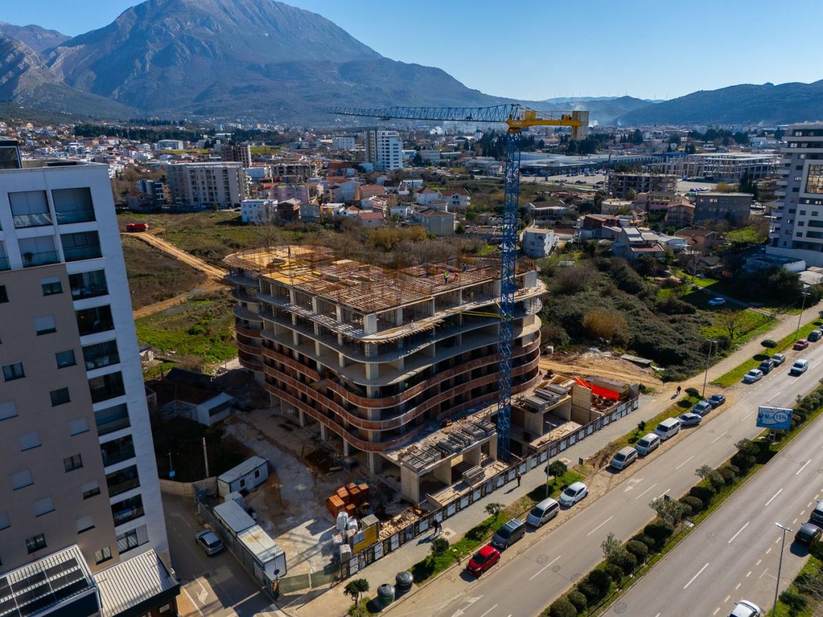One-bedroom apartment 41m2, Under Construction in Bar 8