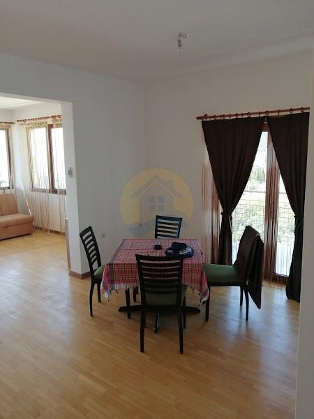 Četvorosoban stan u Budvi, 200m² 11