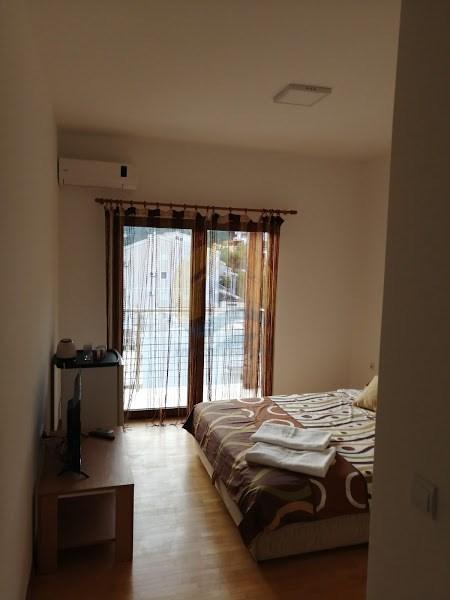 Četvorosoban stan u Budvi, 200m² 6