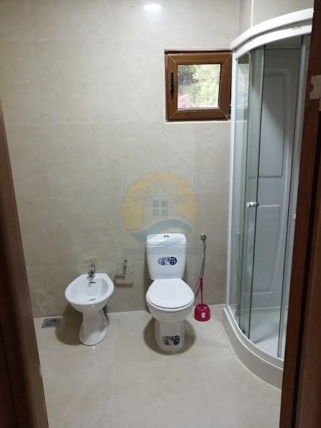 Četvorosoban stan u Budvi, 200m² 7