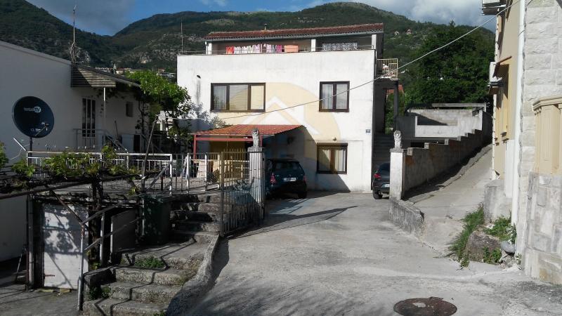 Kuća u Tivtu, 260m² 3