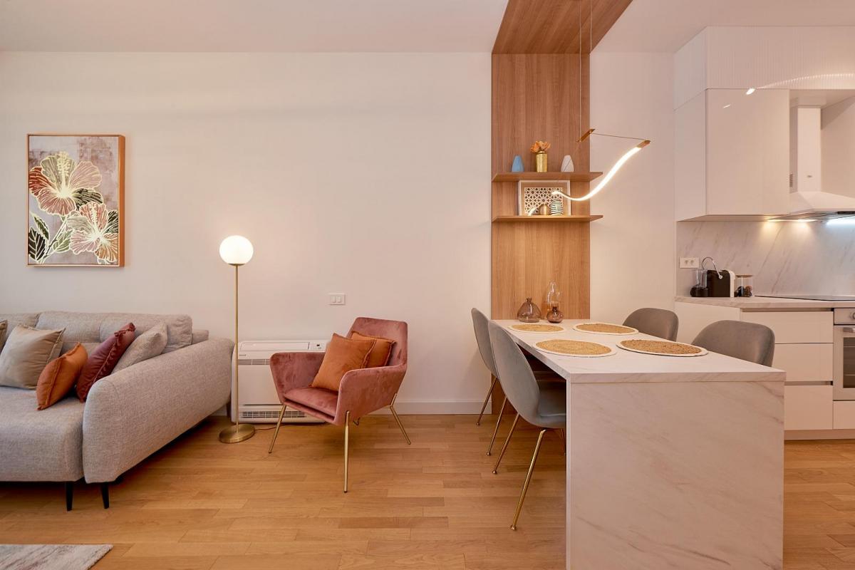 One-Bedroom Apartment with Sea View 11