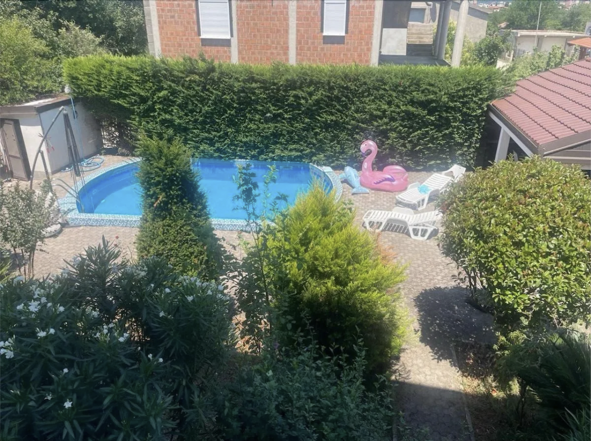 Three-bedroom apartment with pool - Polje, Bar 5