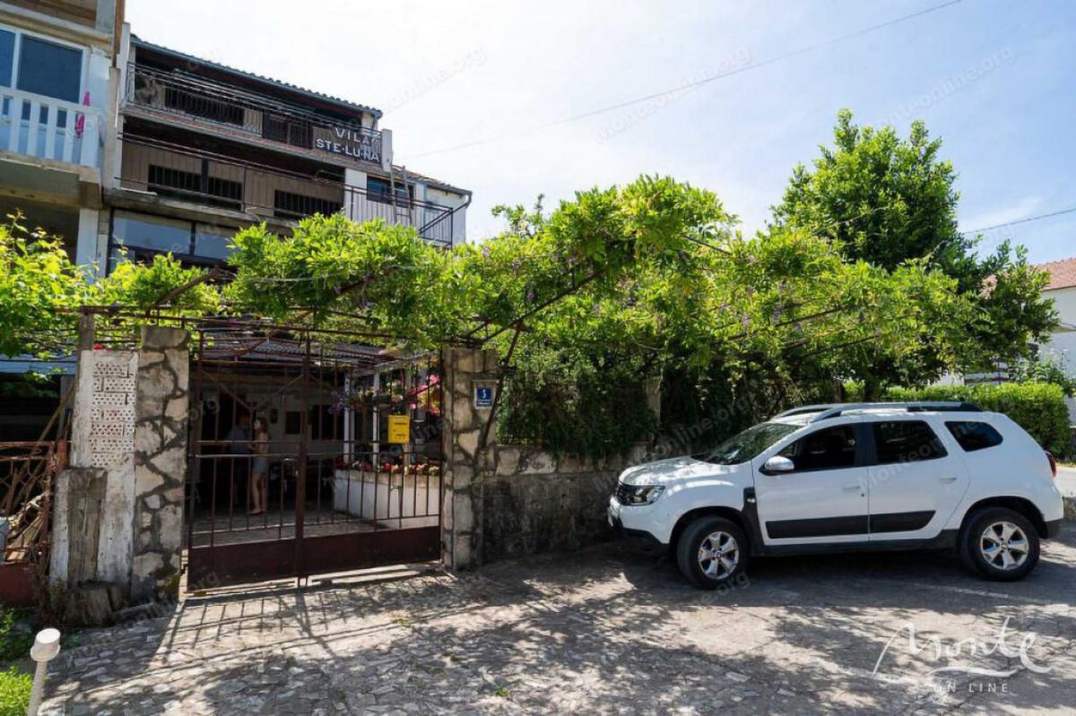 Kuća u Tivtu, 250m²