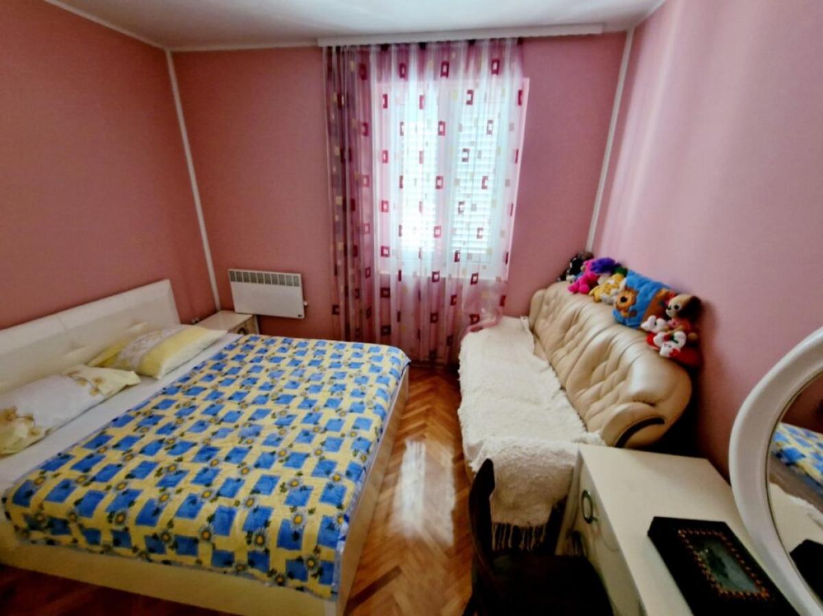 Furnished house with 3 bedrooms in Radovici village, Lustica 7