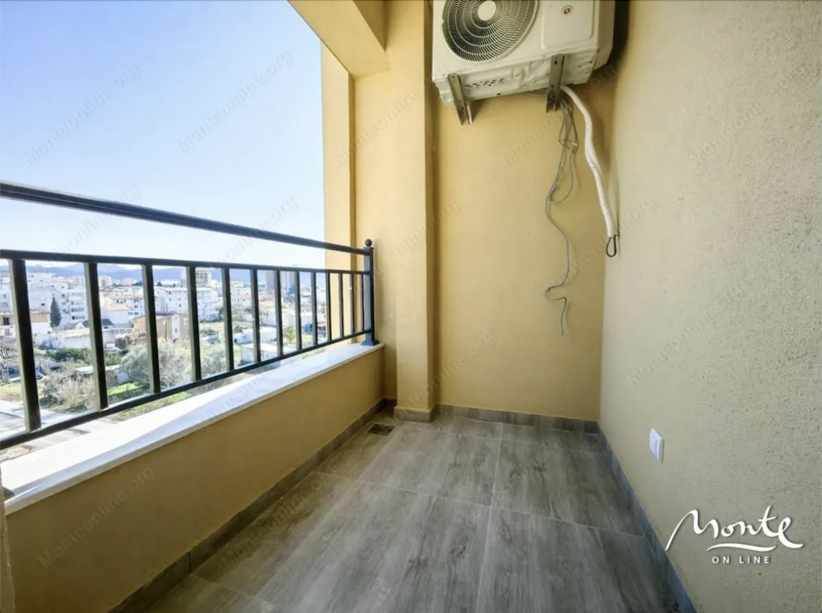 Modern two-bedroom apartment in a new building - Ilino, Bar 7