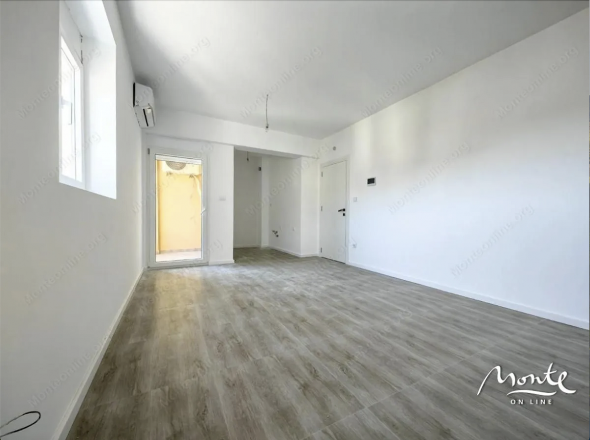 Modern two-bedroom apartment in a new building - Ilino, Bar 8