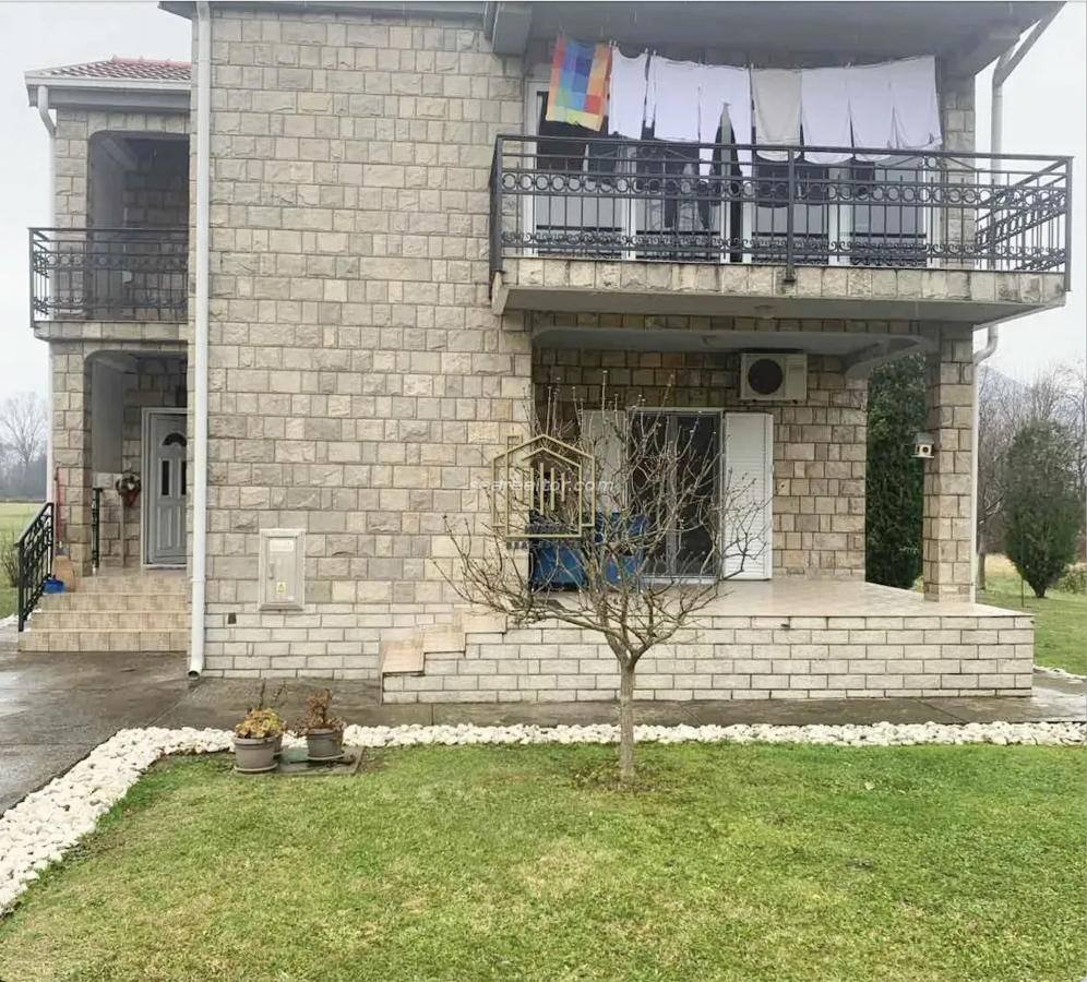 Kuća u Danilovgrad, 170m²