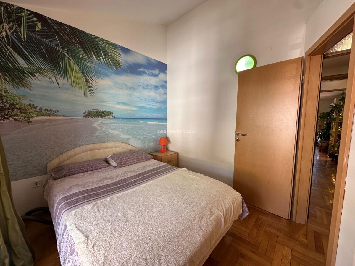 Two-room apartment with sea view and parking, Budva, Lazi 11