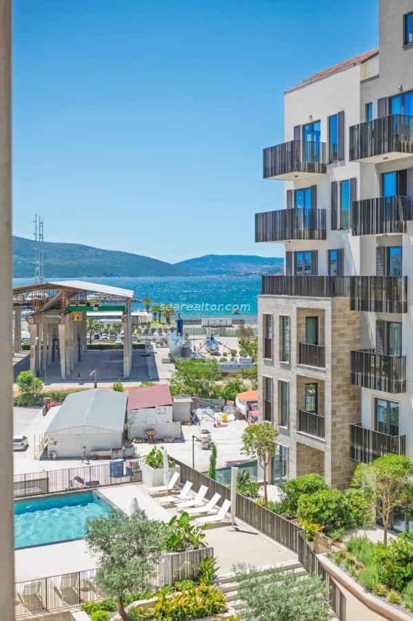 One bedroom apartment 55 m2 in the Boka Place complex, Tivat