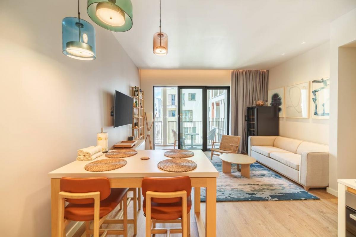One bedroom apartment 55 m2 in the Boka Place complex, Tivat 4