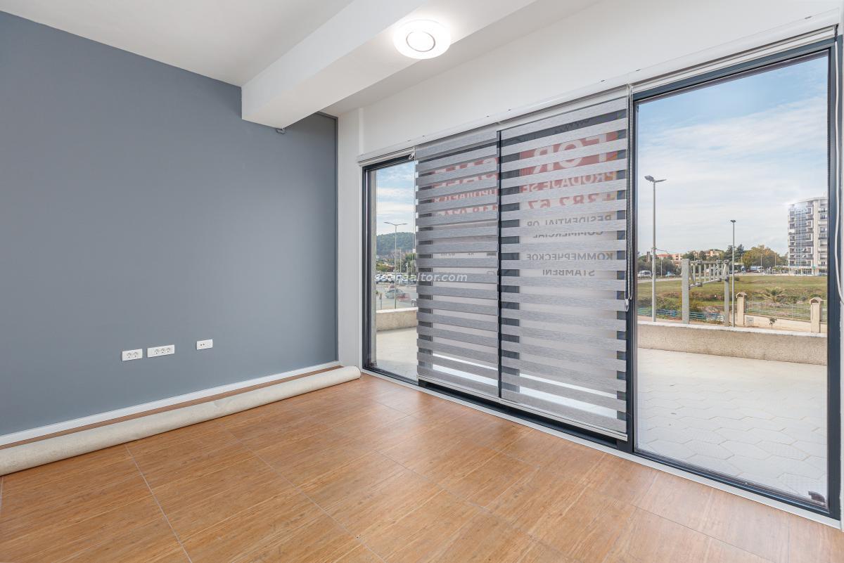 Two-Bedroom Apartment – 83 m² + Terrace 86 m², Bar 7