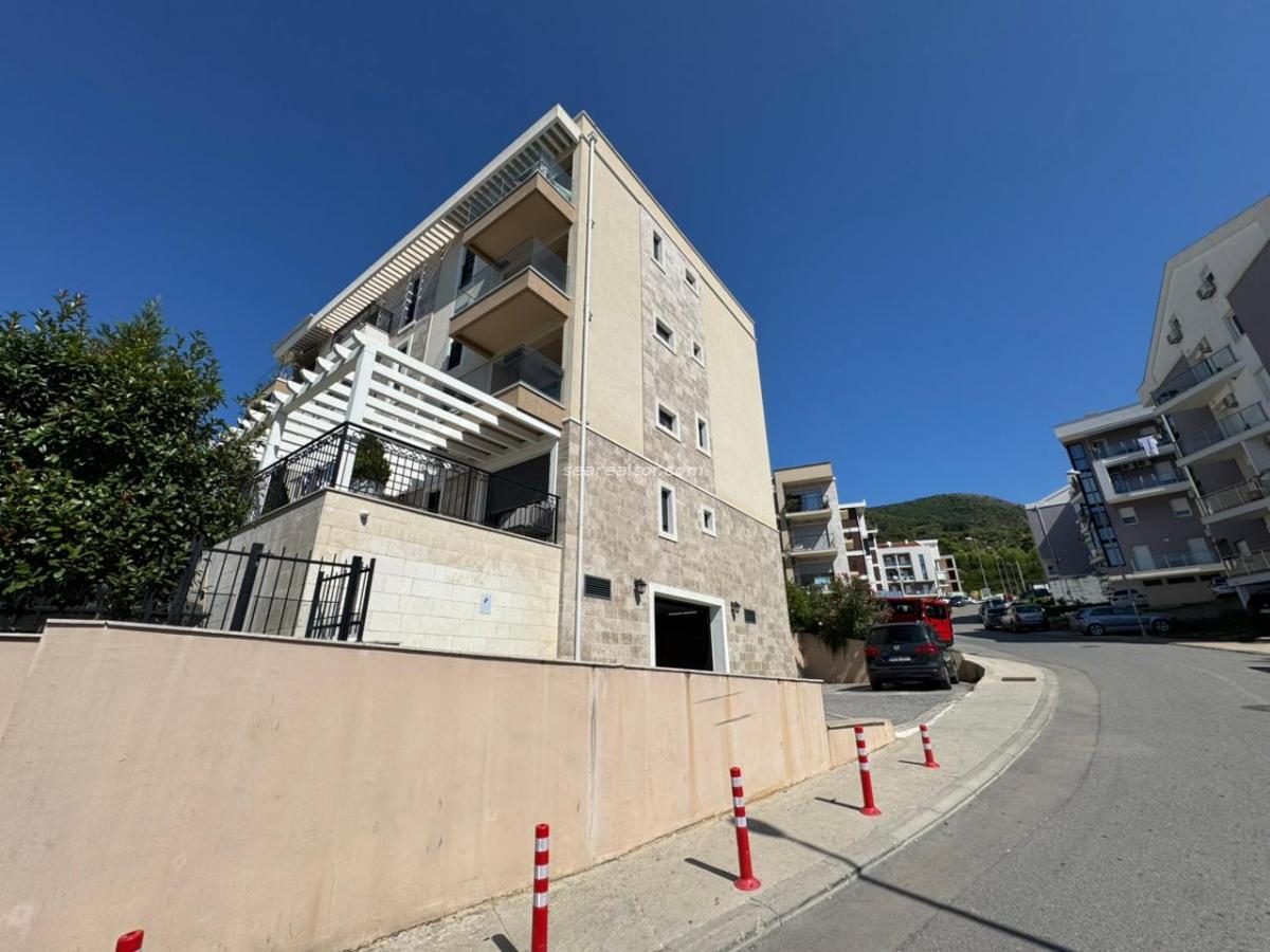 For sale - Fully furnished apartment in Tivat 76m2 2