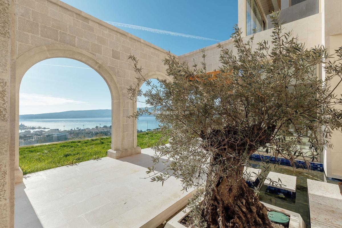 Magnificent villa with a panoramic view of the sea - Gornja Lastva, Tivat 13