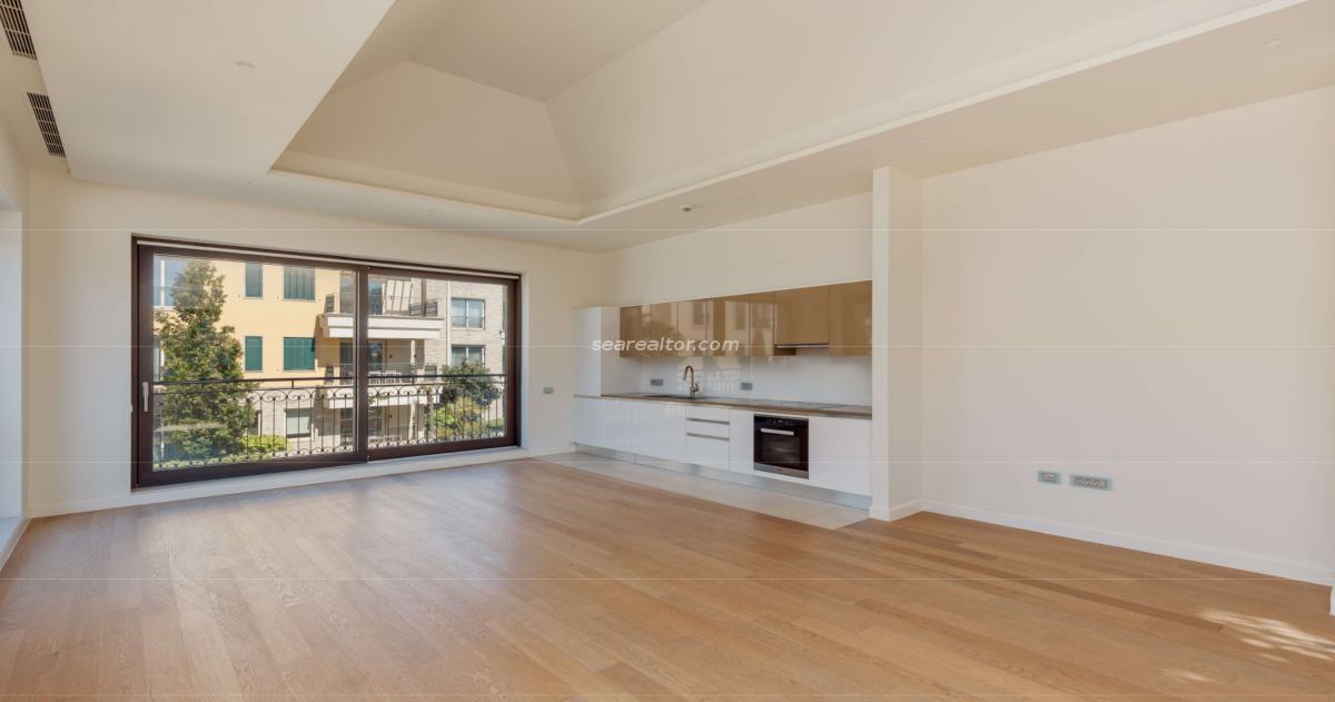 Luxury Apartment with Terrace, Jacuzzi, and Garage Parking in Portonovi 5