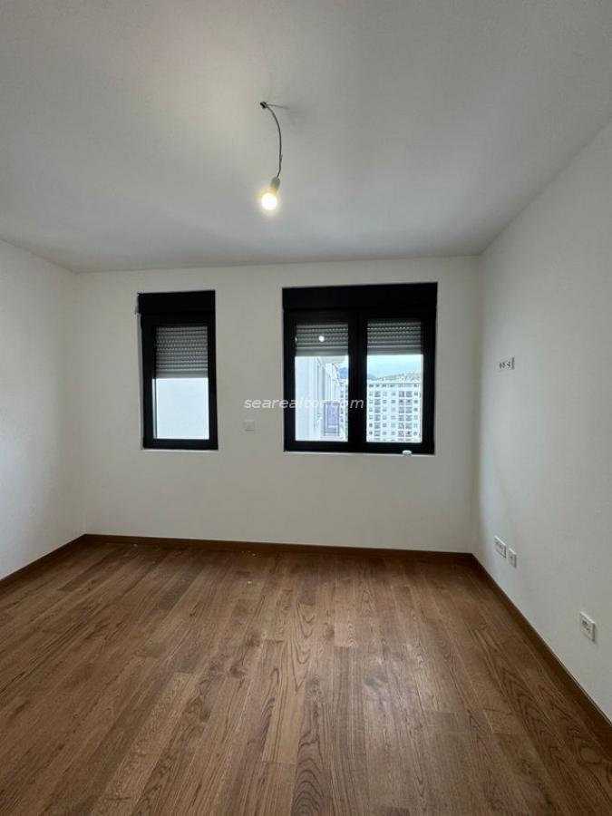 TWO-BEDROOM APARTMENT FOR RENT – GREEN LEVEL, PODGORICA 13