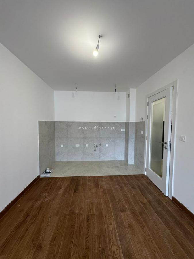 TWO-BEDROOM APARTMENT FOR RENT – GREEN LEVEL, PODGORICA 7