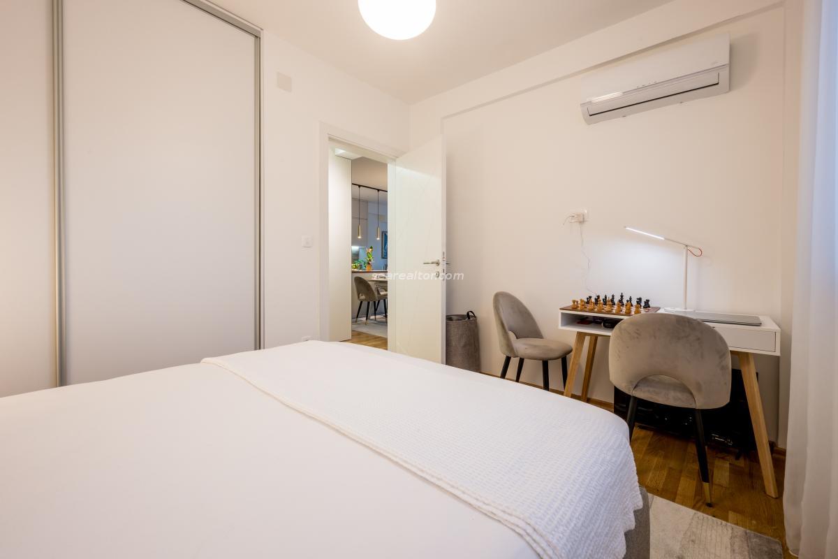 Two-bedroom apartment 63m2, Sea view - Tivat 12
