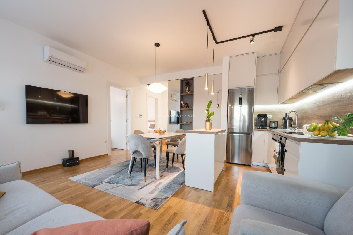 Two-bedroom apartment 63m2, Sea view - Tivat 4