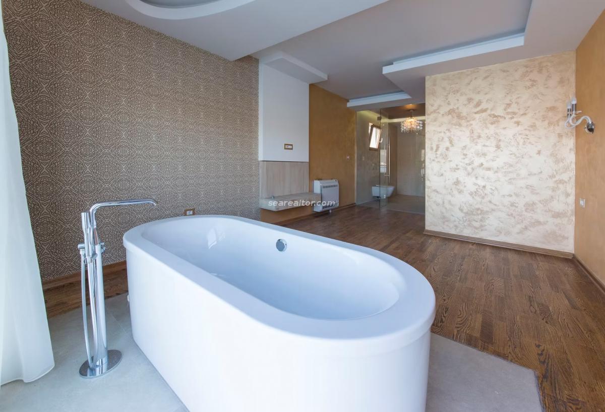 Kuća u Tivtu, 350m² 13