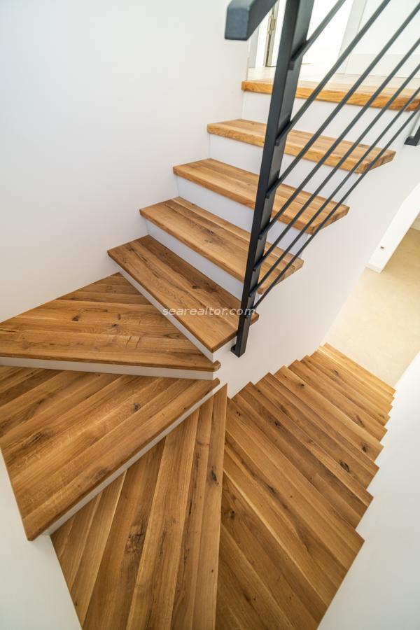 Modern two-story house in Kavač with a yard and parking 12