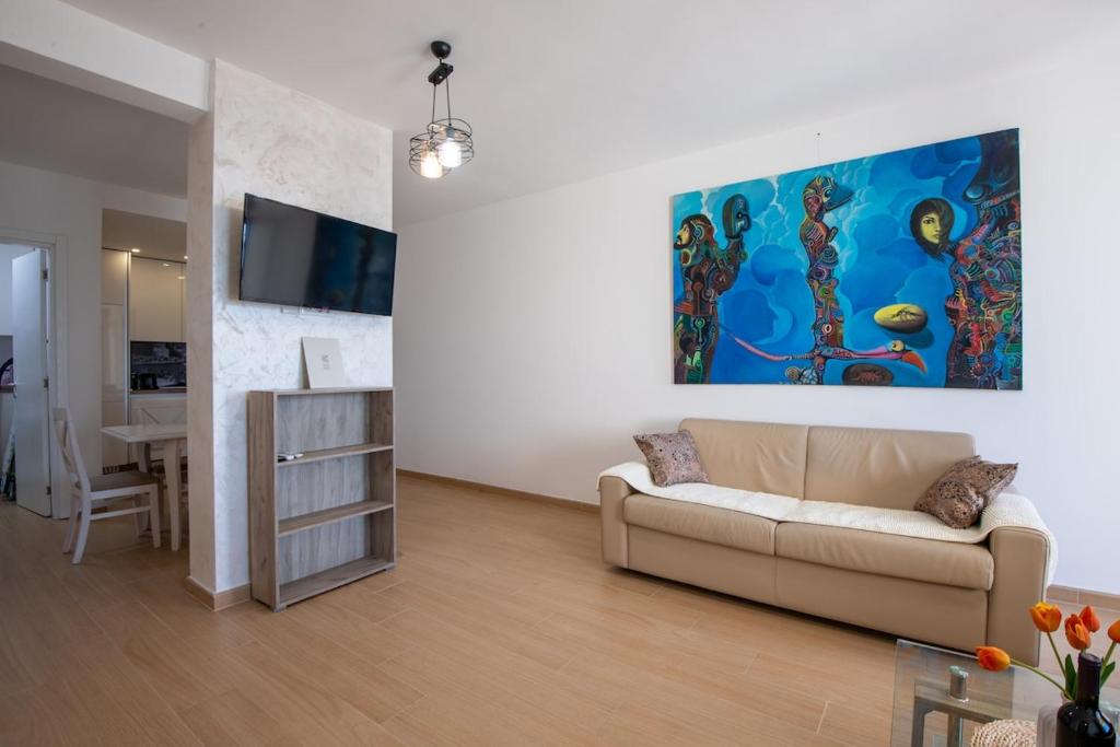 Modern one-bedroom apartment for rent in Tivat, Opatovo neighborhood — 2