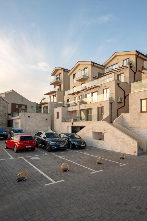 Modern one-bedroom apartment for rent in Tivat, Opatovo neighborhood — 21