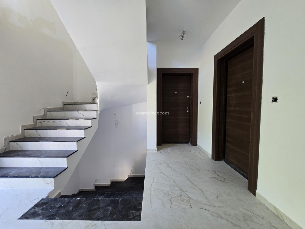 New two-bedroom apartment in Tivat - sea view 4
