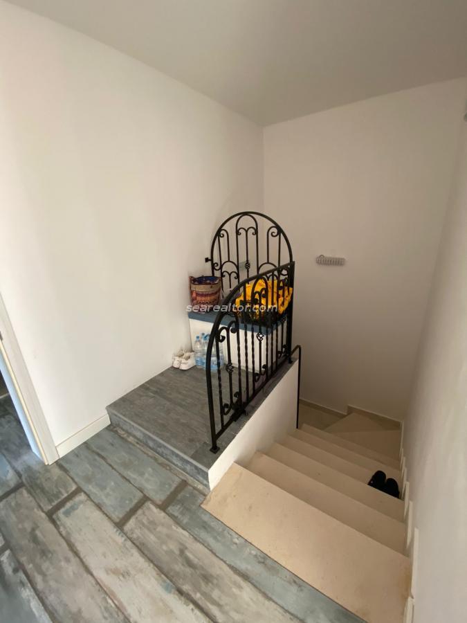 Penthouse in Sveti Stefan with sea view — 11