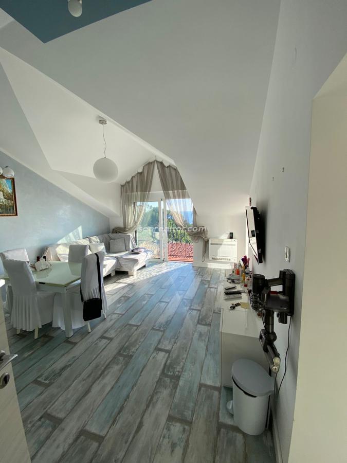 Penthouse in Sveti Stefan with sea view — 27