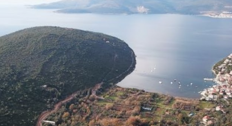 Nekretnina u Kotoru, 298m²
