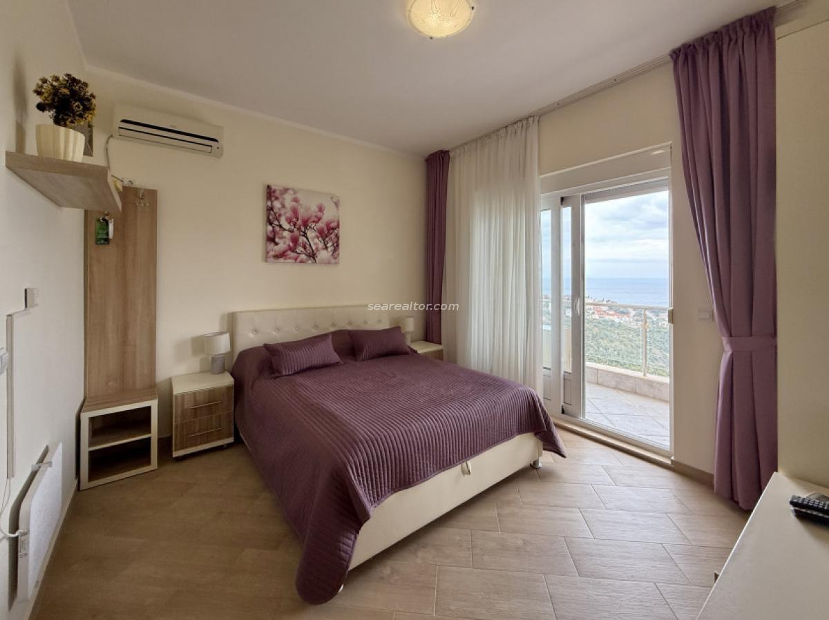 Hotel complex with sea view - Bar 5