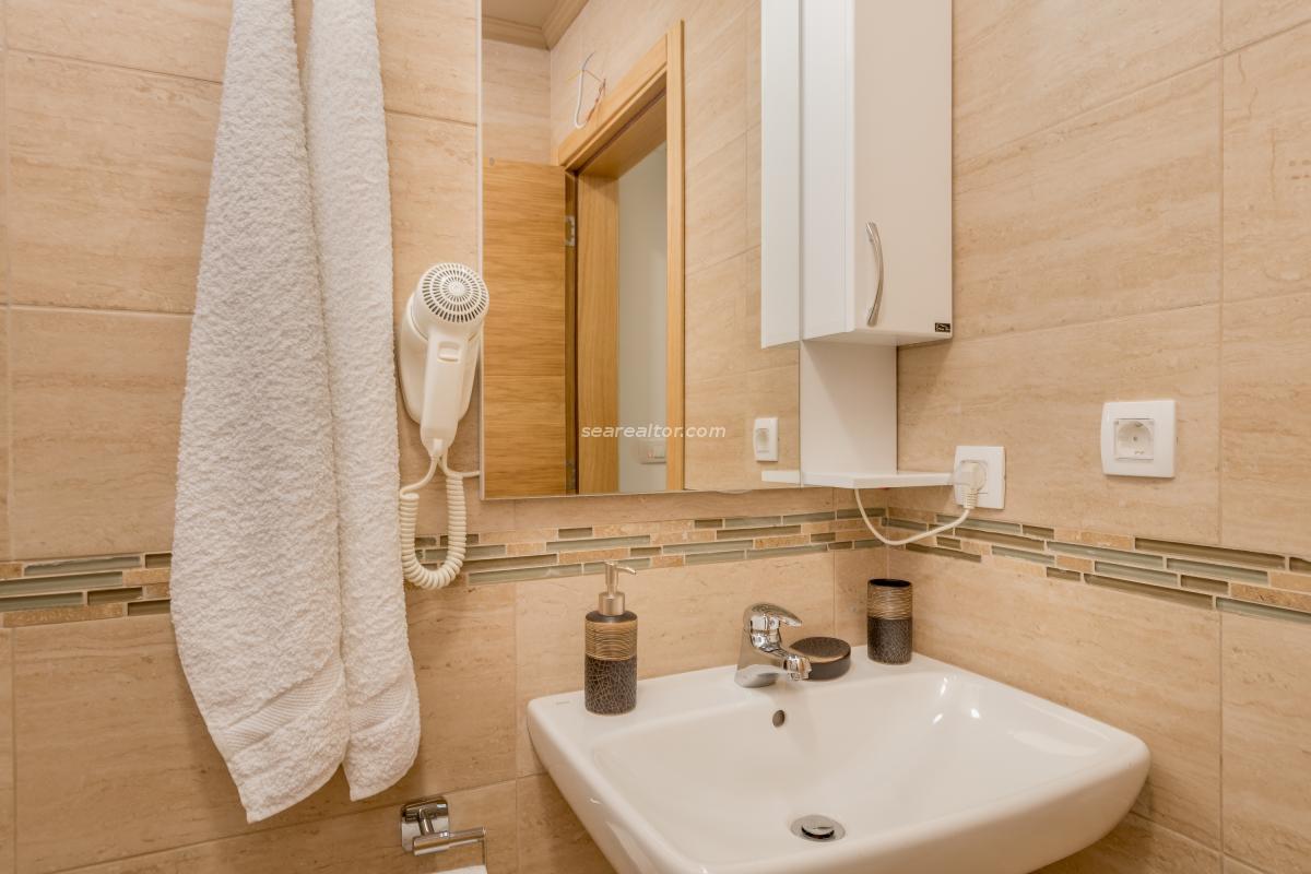 Hotel on the seashore with a swimming pool - Herceg Novi 21