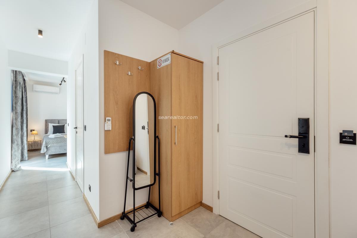 Hotel on the seashore with a swimming pool - Herceg Novi 23