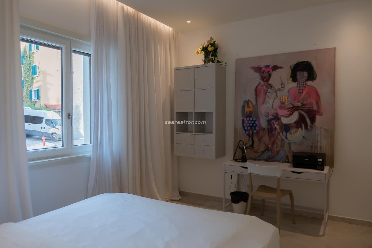 Dvosoban stan u Tivtu, 120m² 12