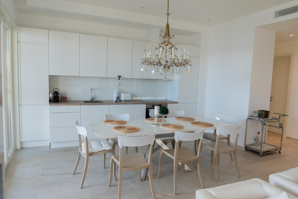 Dvosoban stan u Tivtu, 120m² 4