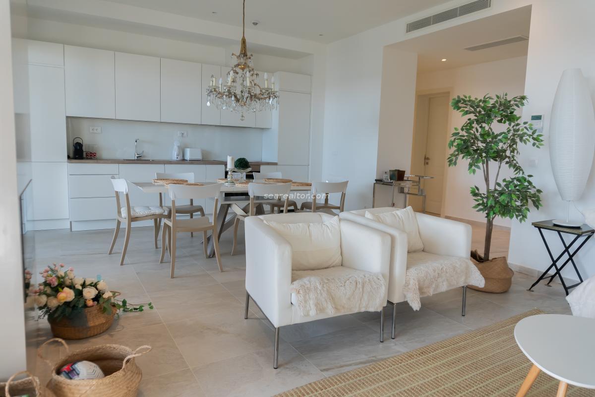 Dvosoban stan u Tivtu, 120m² 44