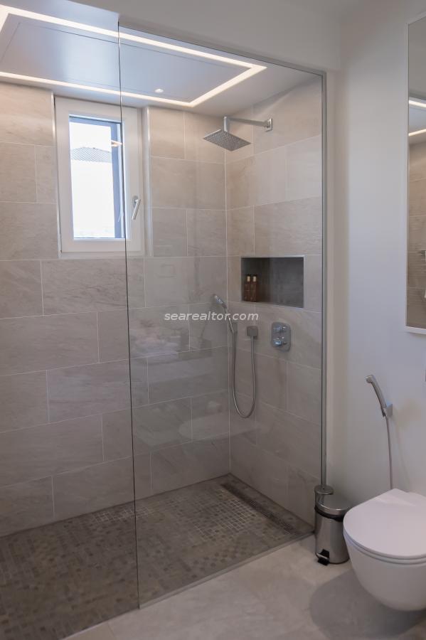 Dvosoban stan u Tivtu, 120m² 10