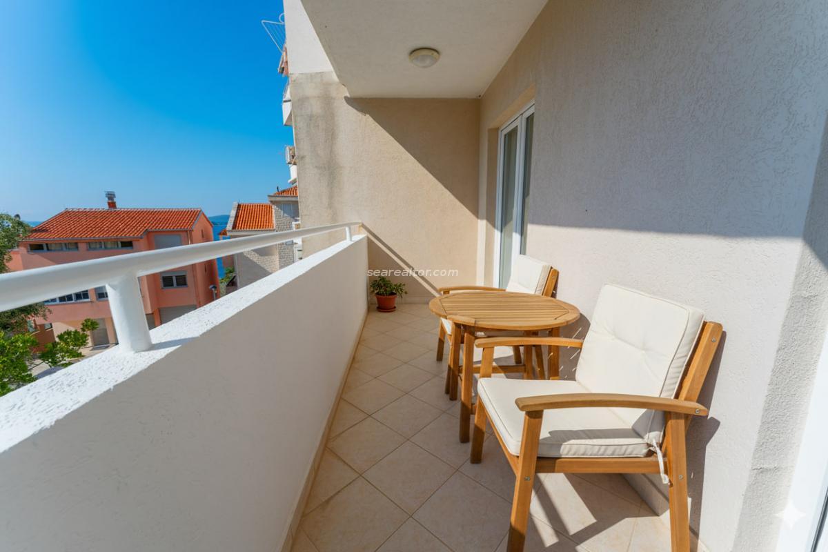 Dvosoban stan u Budvi, 68m² 5