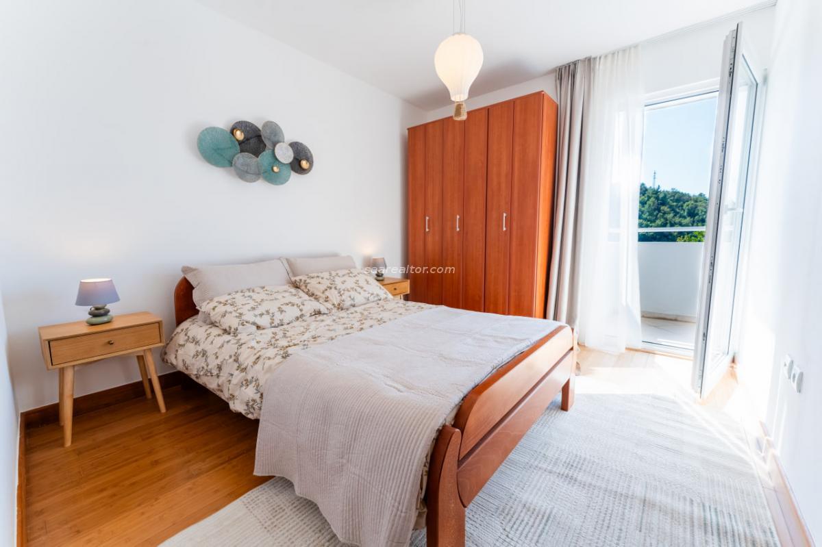 Dvosoban stan u Budvi, 68m² 7
