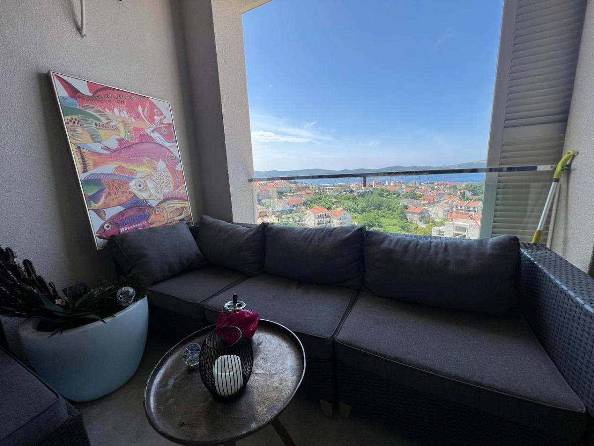 One-bedroom apartment with sea view for sale - Tivat 5